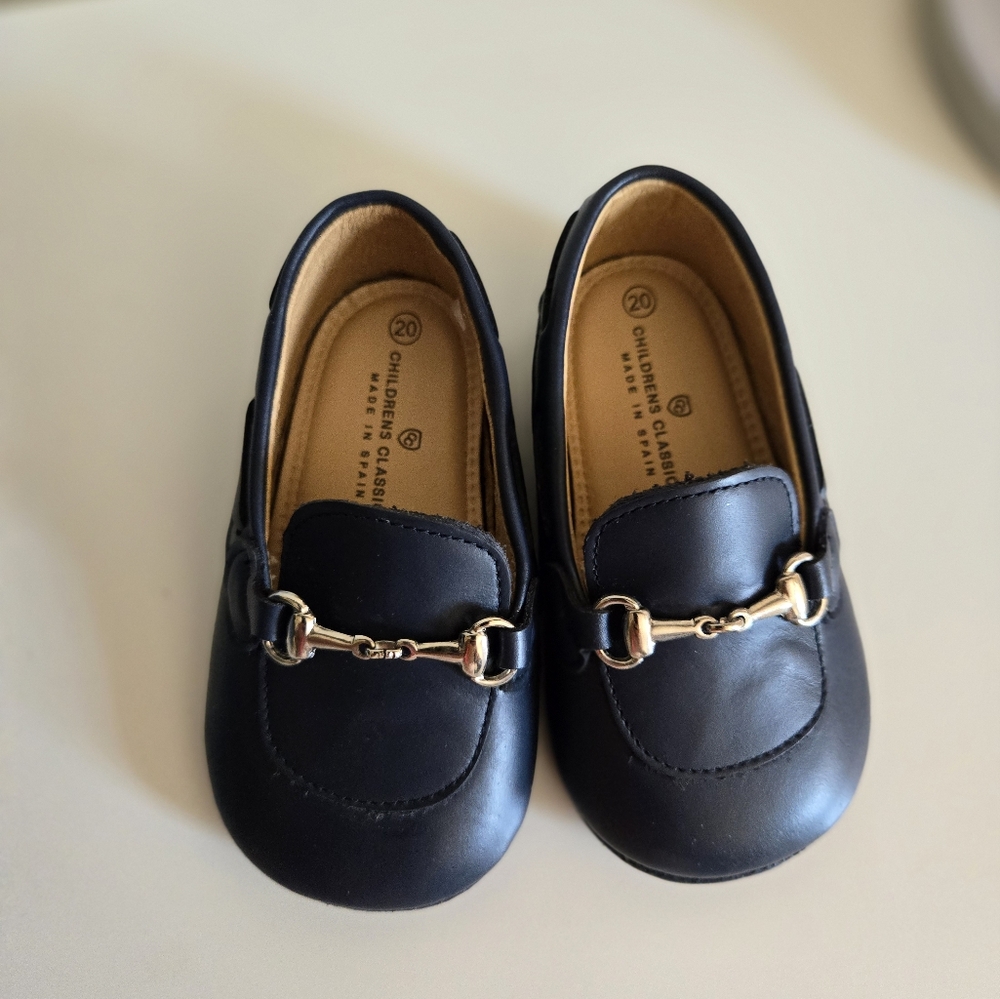 Baby shoes only use once